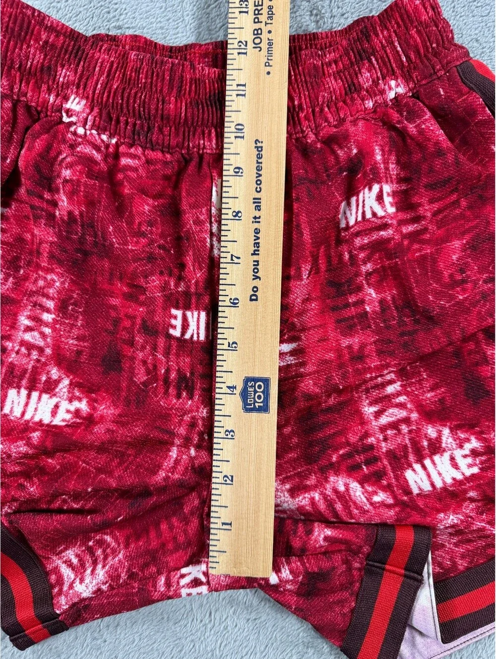 Nike Boys' DNA Dri-FIT Basketball Shorts University Red and White Design Large